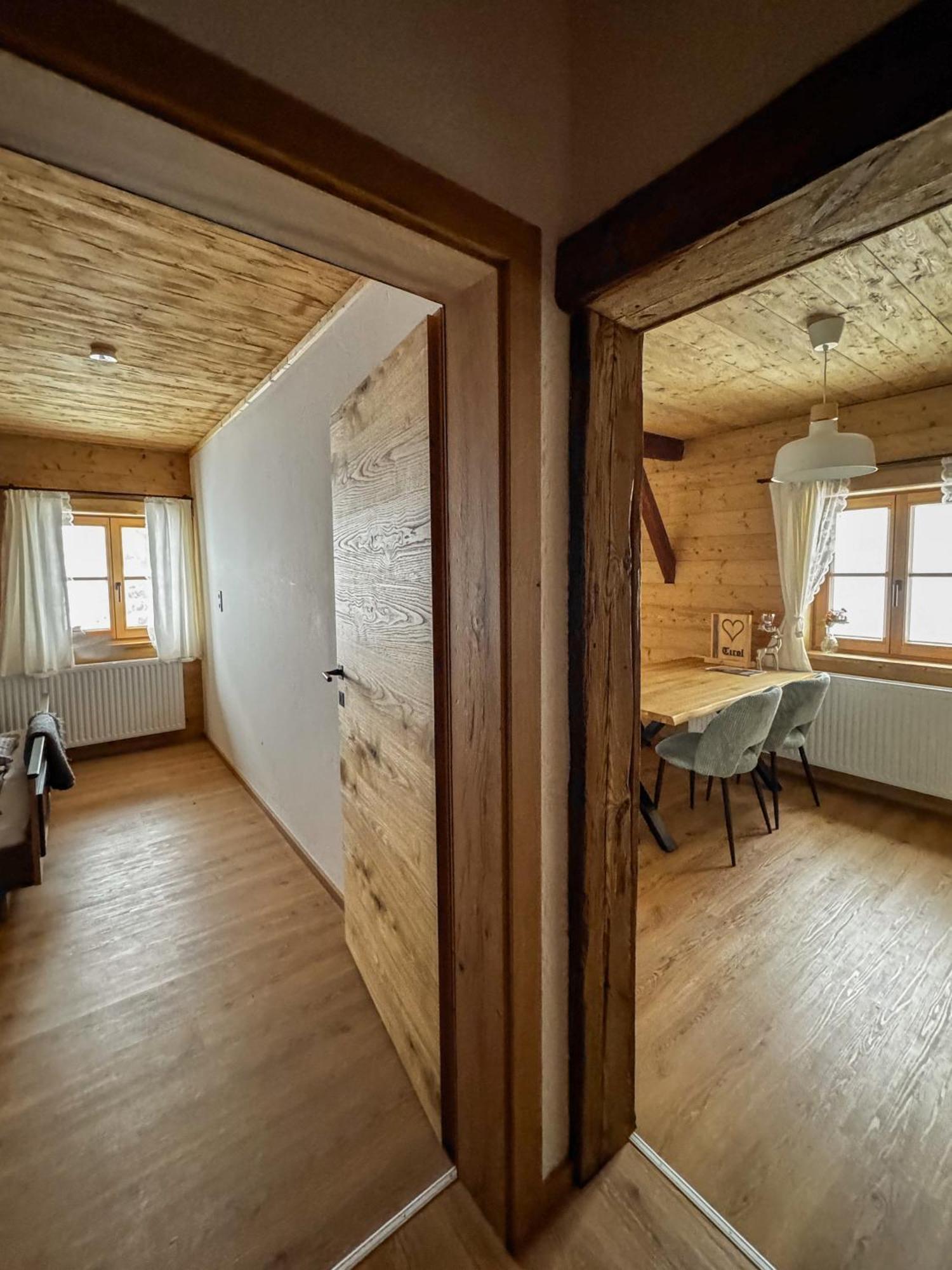 Peer Alm Hotel Navis Kültér fotó